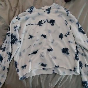 Tie-dye cropped long-sleeved shirt